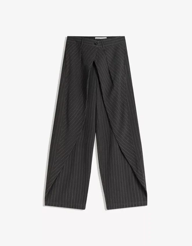 Plissee-Hose mit Doppelknopf – Hosen – Damen Plissee-Hose mit Doppelknopf – Hosen – Damen