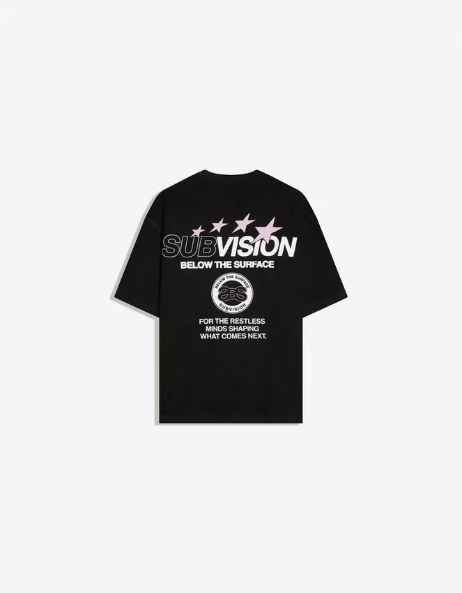Plüsch-T-Shirt mit Aufdruck – T-Shirts und Poloshirts Plüsch-T-Shirt mit Aufdruck – T-Shirts und Poloshirts
