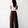 Rustikale Hose mit Wide Leg und Falten Rustikale Hose mit Wide Leg und Falten