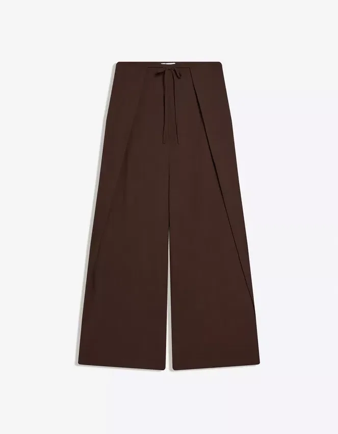 Rustikale Hose mit Wide Leg und Falten Rustikale Hose mit Wide Leg und Falten