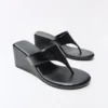 Sandalen mit Keilabsatz – Damen Sandalen mit Keilabsatz – Damen