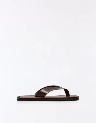 Sandalen mit Riemchen