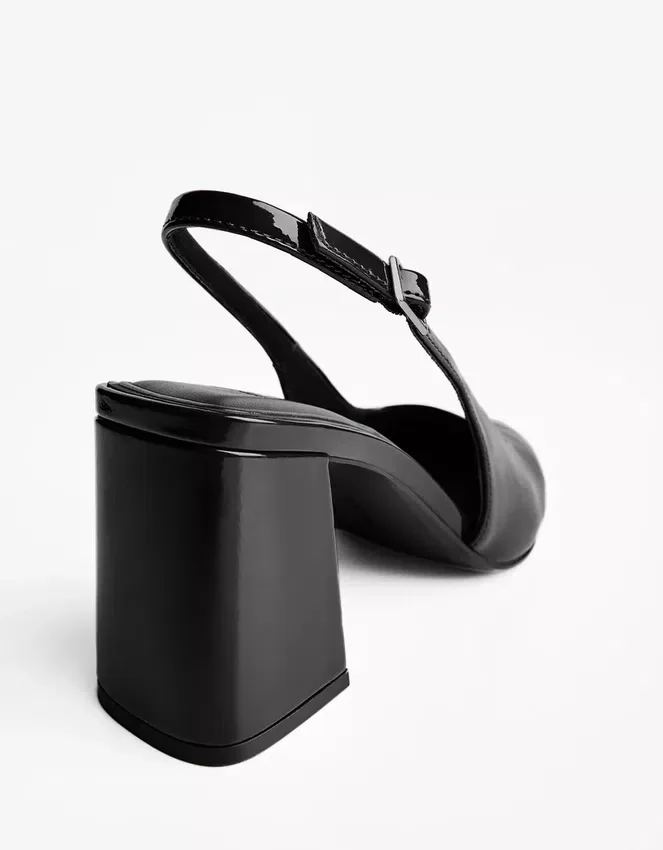 Slingback-Schuh mit Blockabsatz – Schuhe Slingback-Schuh mit Blockabsatz – Schuhe