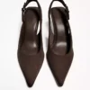 Slingback-Schuhe mit Kitten-Heel – Schuhe