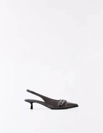 Slingback-Schuhe mit Schnalle und Kitten-Heel – High Heels Slingback-Schuhe mit Schnalle und Kitten-Heel – High Heels