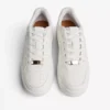 Sneaker mit dicker Sohle Sneaker mit dicker Sohle
