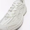 Sneaker mit voluminöser Sohle Sneaker mit voluminöser Sohle