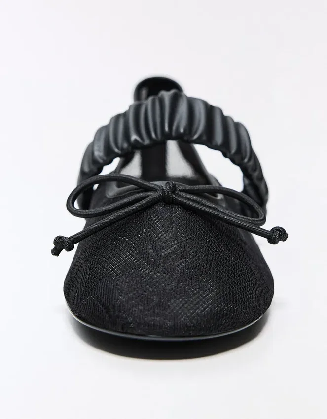 Spitzen-Ballerinas Spitzen-Ballerinas