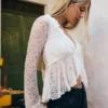 Spitzen-T-Shirt mit Rüschen – #Bershkastyle – Damen