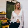 Spitzen-T-Shirt mit Rüschen – #Bershkastyle – Damen