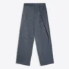Super-Baggy-Hose mit doppelten Abnähern