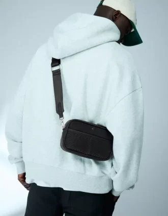 Technische Umhängetasche mit Monogramm – Accessoires