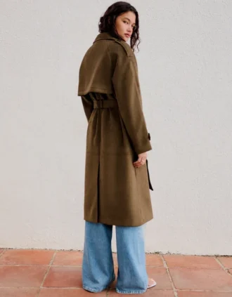 Trenchcoat aus Kunstwildleder – Jacken und Mäntel