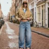 Trenchcoat mit Balloneffekt – Jacken und Mäntel Trenchcoat mit Balloneffekt – Jacken und Mäntel