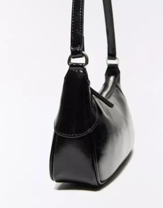Umhängetasche aus Faux Leather