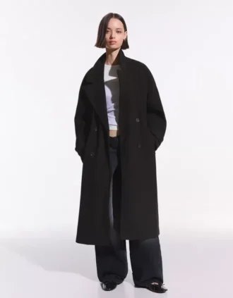 Weicher Trenchcoat mit Gürtel – Jacken und Mäntel