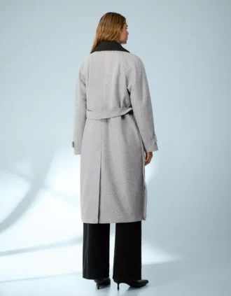 Weicher Trenchcoat mit Gürtel – Jacken und Mäntel