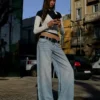 Weit geschnittene Jeans mit niedriger Leibhöhe – Hose