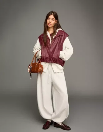 Weste aus Faux Leather – Jacken und Trenchcoats
