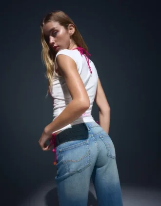 Zara Larsson T-Shirt mit Aufdruck